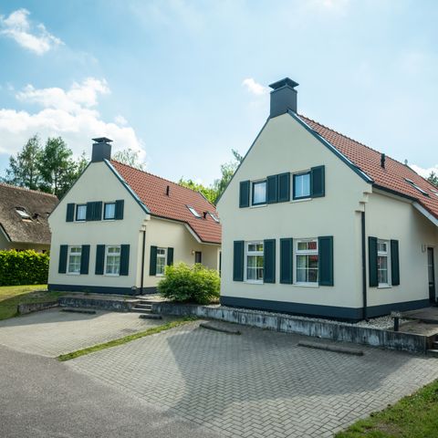 MAISON 10 personnes - 10L
