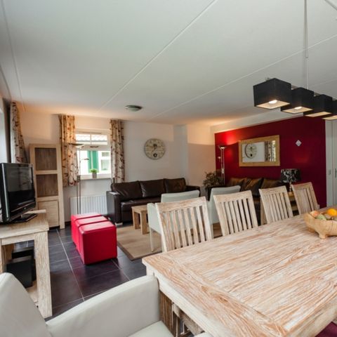 MAISON 10 personnes - 10L