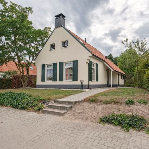 BUNGALOW 8 personnes - 8CE