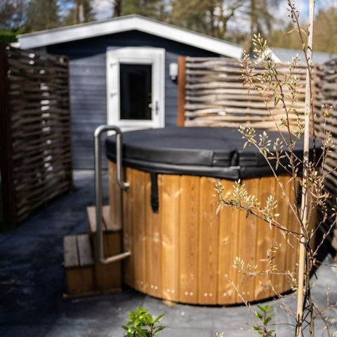 GÎTE 4 personnes - Cottage avec jacuzzi