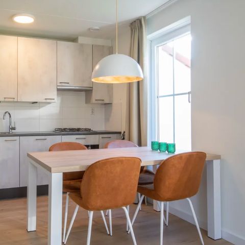 BUNGALOW 4 personnes - 4 Confort