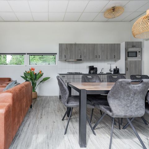 BUNGALOW 8 personnes - le papillon païen