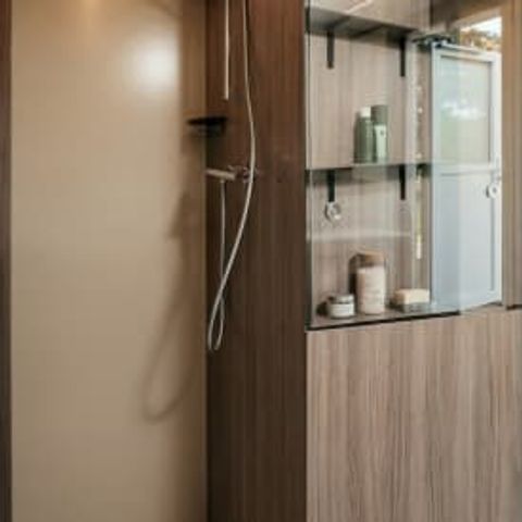 Emplacement - Avec salle de bains privé luxe