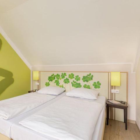 BUNGALOW 4 personnes - Confort SL1712