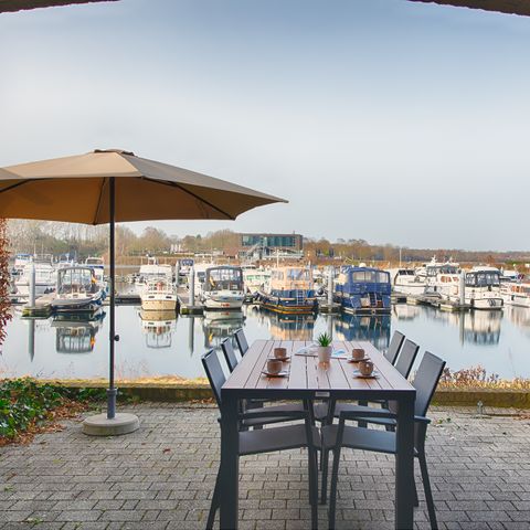 MAISON 6 personnes - Port plat 4+2