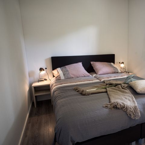 BUNGALOW 4 personnes - Park Lodge de Luxe avec bain à remous
