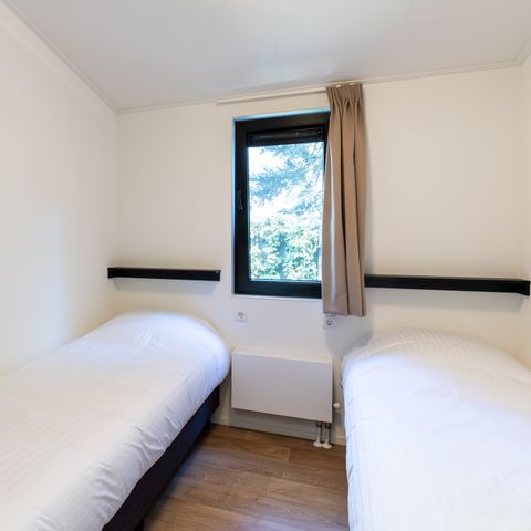 BUNGALOW 4 personnes - Forest Lodge 55 Eco avec bain à remous ou jacuzzi et sauna