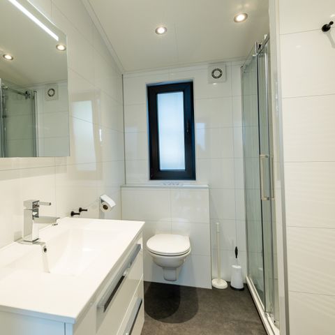 BUNGALOW 4 personnes - Forest Lodge 55 Eco avec bain à remous ou jacuzzi et sauna