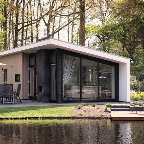 BUNGALOW 4 personnes - Forest Lodge 55 avec bain à remous