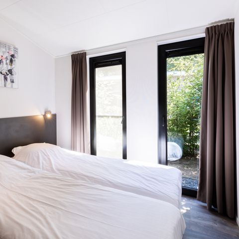 BUNGALOW 6 personnes - Forest Lodge 75 avec bain à remous