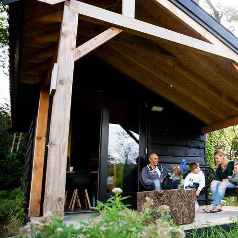 HÉBERGEMENT INSOLITE 4 personnes