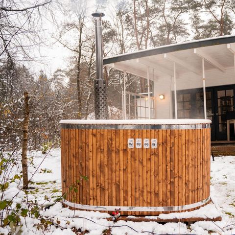 BUNGALOW 2 personnes - Monumental avec bain à remous
