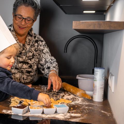 BUNGALOW 6 personnes - Deluxe avec bain à remous