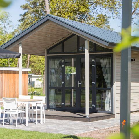 HÉBERGEMENT INSOLITE 4 personnes - Petite maison