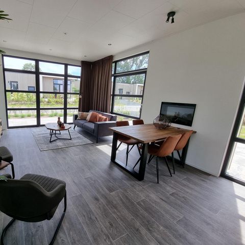 BUNGALOW 4 personnes - Cube Maximum