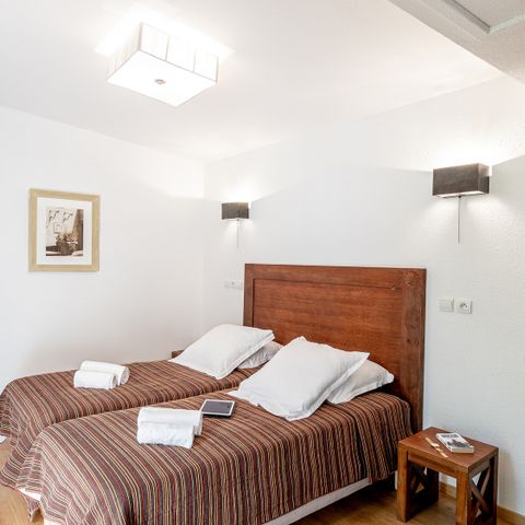 APPARTEMENT 4 personnes - (max. 2 adultes) Le Valjoly