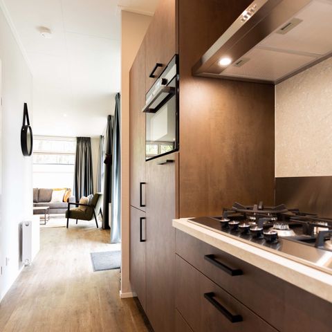 MAISON 6 personnes - Module spécial bien-être (bain à remous)