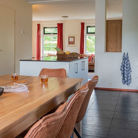 BUNGALOW 9 personnes - Confort