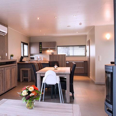 MAISON 6 personnes