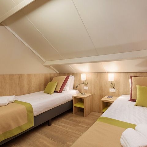 BUNGALOW 4 personnes - VIP AR1222