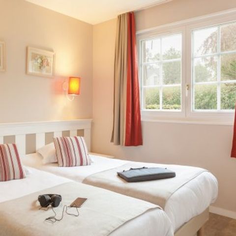 Maison 5 personnes - Maison 5 personnes - 1 chambre - Plain-pied - Terrasse - environ 38 m² (BRMM5P)