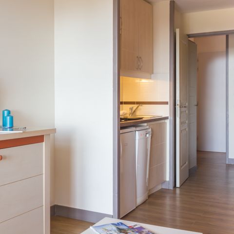 STUDIO 4 personnes - Studio - 1 alcôve - Terrasse - Vue mer - Climatisé - Rénové