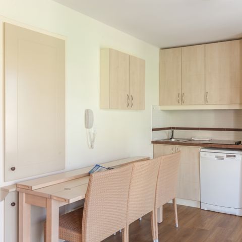 APPARTEMENT 5 personnes - 1 chambre - Terrasse - Vue mer