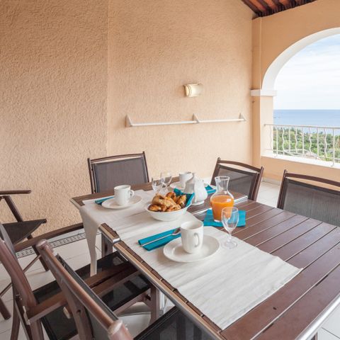 APPARTEMENT 6 personnes - 1 chambre + 1 alcôve - Terrasse - Vue mer