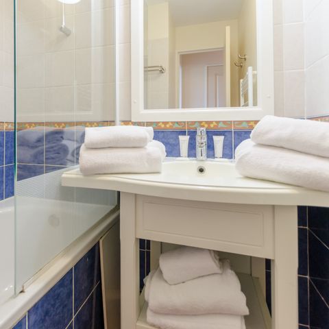 Appartement 6 personnes - 1 CHAMBRE+1 COIN NUIT-TERRASSE OU BALCON-QUARTIER DU LAC