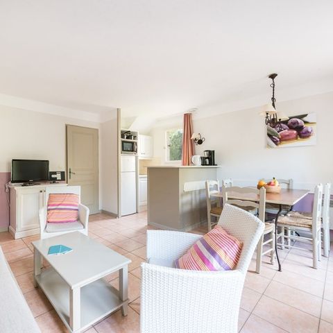 Maison 8 personnes - 2 CHAMBRES + 1 COIN NUIT - DUPLEX - JARDIN - QUARTIER TAILLADES