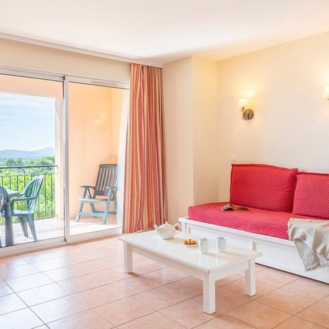 Appartement 8 personnes - 2 CHAMBRES + 1 COIN NUIT - BALCON - CLIMATISÉ