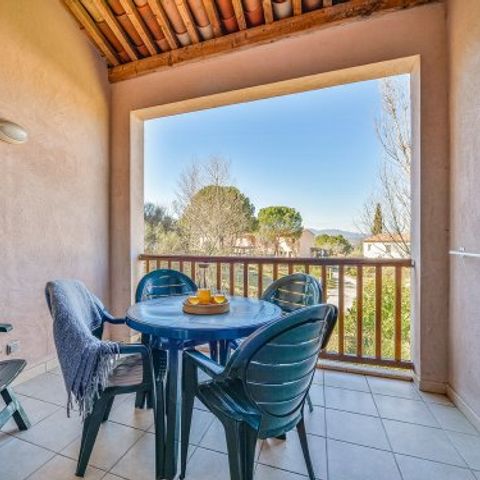 STUDIO 4 personnes -  Appartement 4 personnes - 1 chambre - Terrasse ou balcon - environ 35 m² (RUL24)