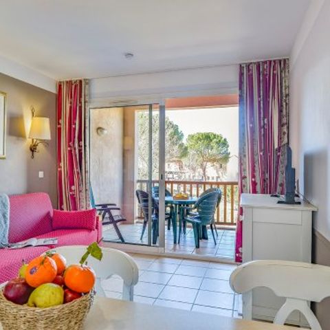 STUDIO 4 personnes -  Appartement 4 personnes - 1 chambre - Terrasse ou balcon - environ 35 m² (RUL24)