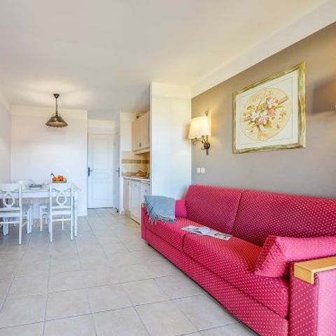 STUDIO 4 personnes -  Appartement 4 personnes - 1 chambre - Terrasse ou balcon - environ 35 m² (RUL24)