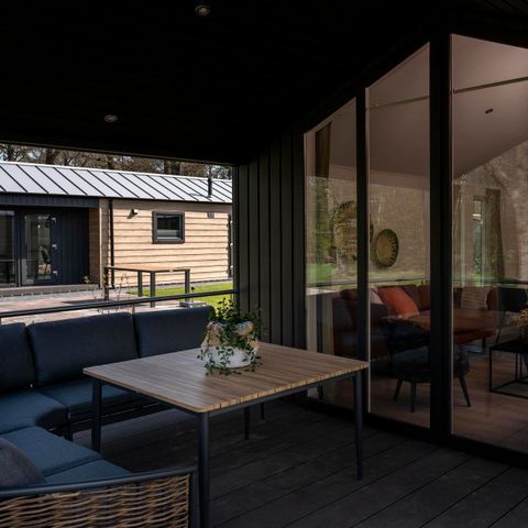 LODGE 4 personnes - Terrasse