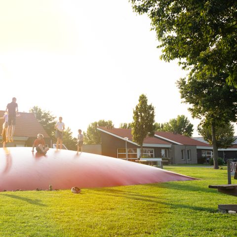 BUNGALOW 4 personnes - Extra