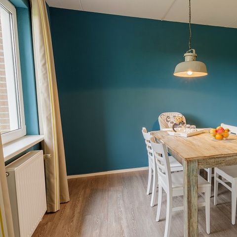 Bungalow 4 personnes - Premium BK403