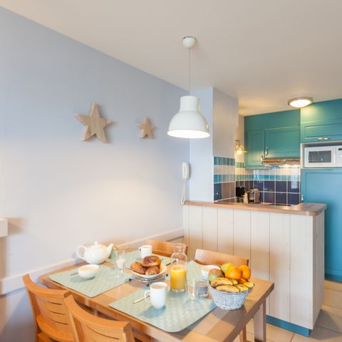 APPARTEMENT 4 personnes - - 1 chambre - Terrasse ou balcon - Vue mer ouverte - Front de mer