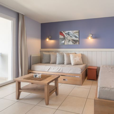 APPARTEMENT 7 personnes - - 1 chambre + 1 alcôve - Terrasse ou balcon - Vue mer - Front de mer