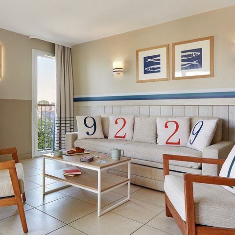 Appartement 6 personnes - 1 chambre - 1 alcôve - Terrasse ou balcon - Vue sur la mer
