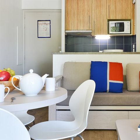STUDIO 4 personnes - Studio - 1 alcôve - Terrasse - Climatisation