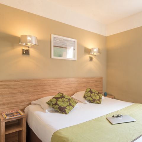 APPARTEMENT 4 personnes - - 1 chambre - Terrasse - Climatisation