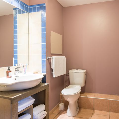 APPARTEMENT 4 personnes - (max. 3 adultes) Standard