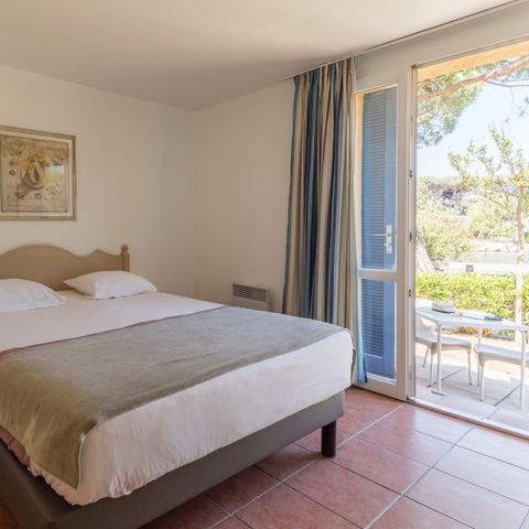 APPARTEMENT 6 personnes - - 2 chambres - Terrasse - Rez-de-jardin