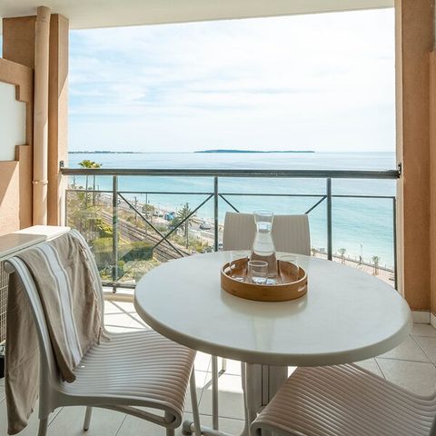 Appartement 4 personnes - 1 chambre - Vue sur la mer - Climatisation - Terrasse ou balcon
