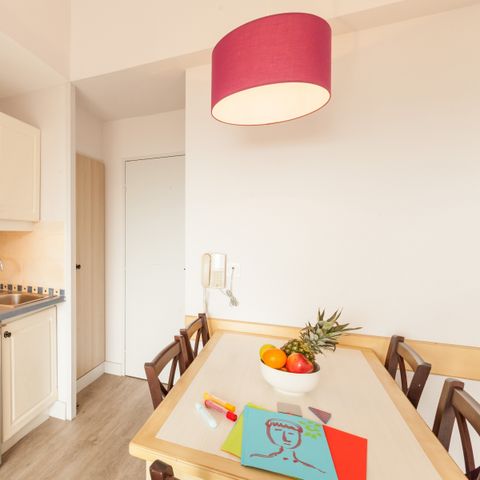 APPARTEMENT 4 personnes -  1 chambre - Terrasse ou balcon - Vue sur le jardin