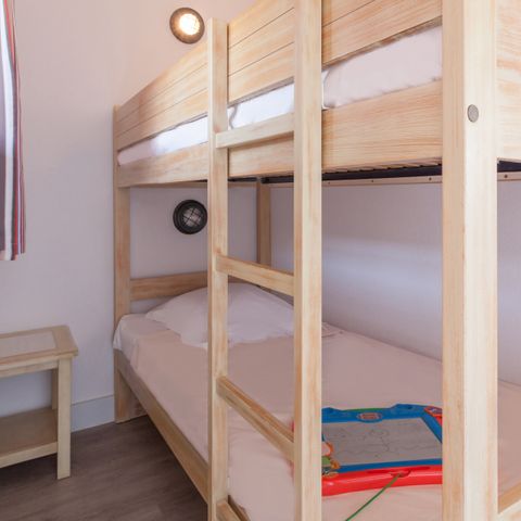 APPARTEMENT 6 personnes -  1 chambre + 1 coin nuit - Terrasse ou balcon - Vue sur le jardin