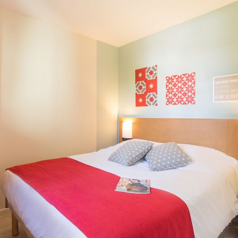 APPARTEMENT 4 personnes - - 1 chambre - Vue sur le jardin