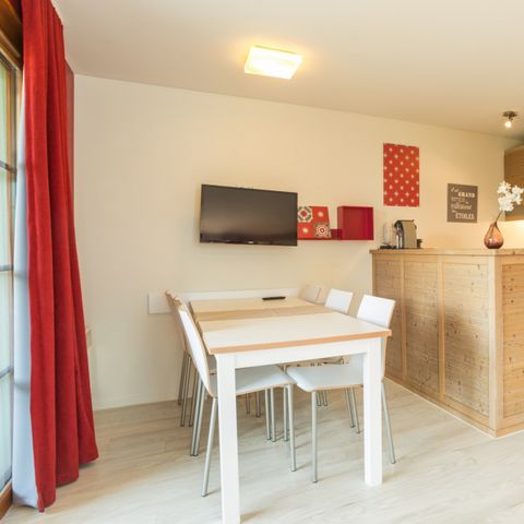 APPARTEMENT 6 personnes - - 1 chambre + 1 alcôve - Vue sur le jardin