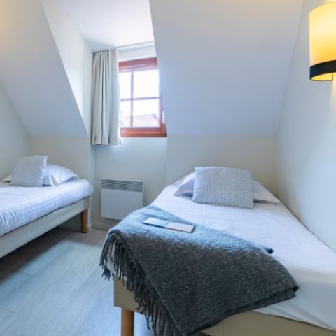 APPARTEMENT 7 personnes - - 2 chambres - Duplex - Vue sur le jardin